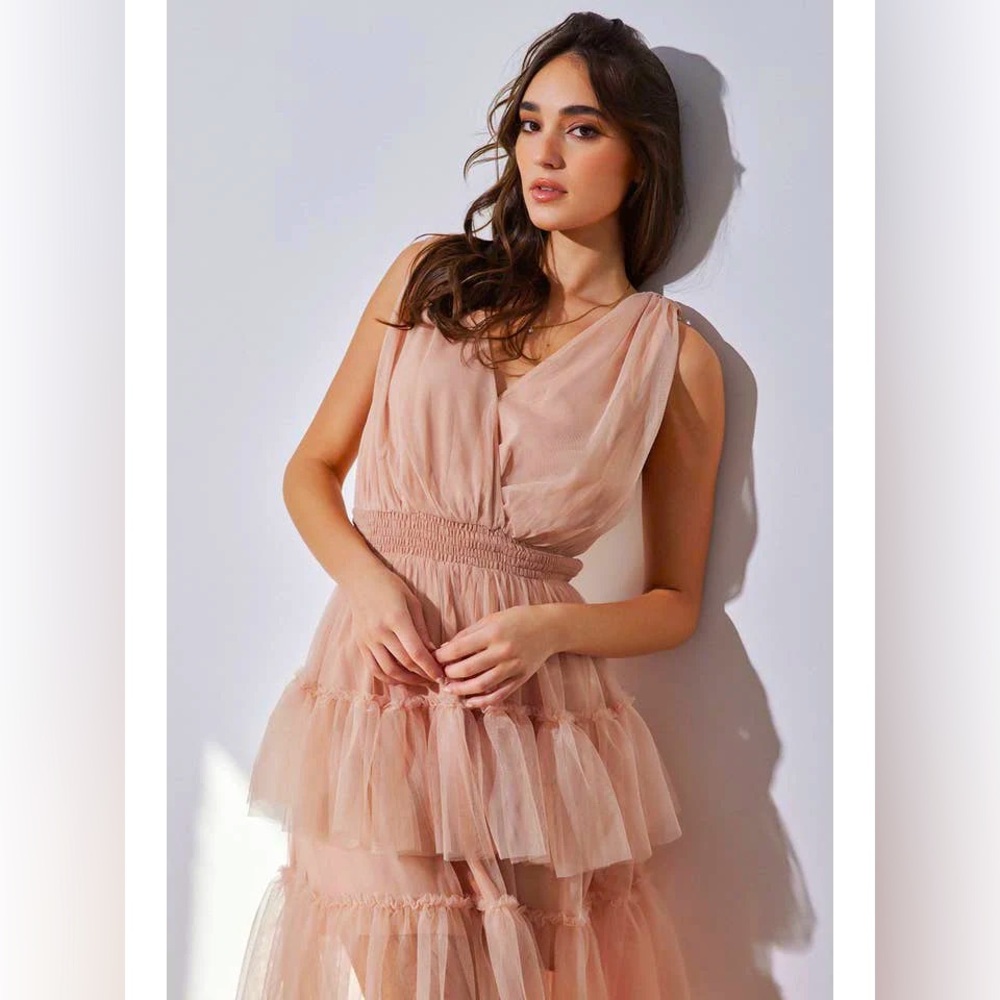Tiered Tulle Ruffle Illusion Maxi Dress - Strut & Bolt - size M